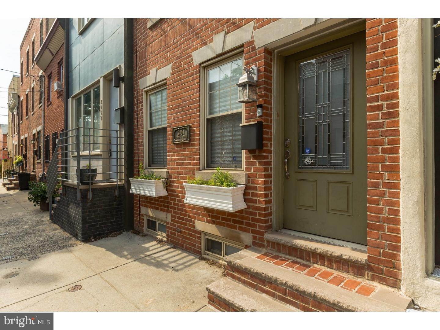Residential Lease at 2051 PEMBERTON STREET Philadelphia, Pennsylvania 19146 United States