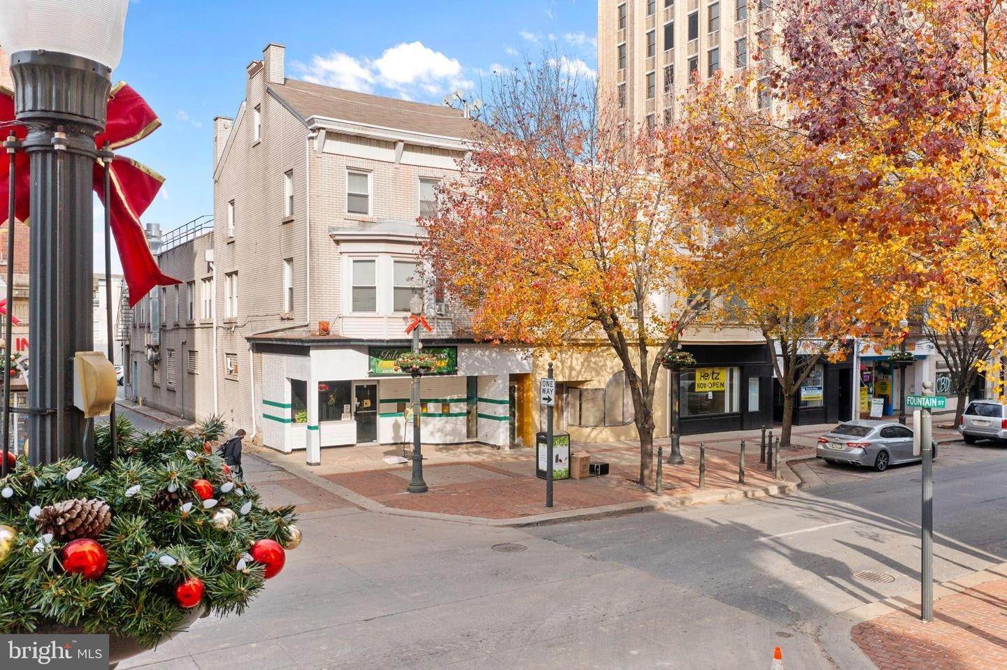 Commercial for Sale at 915-921 W HAMILTON Street Allentown, Pennsylvania 18101 United States
