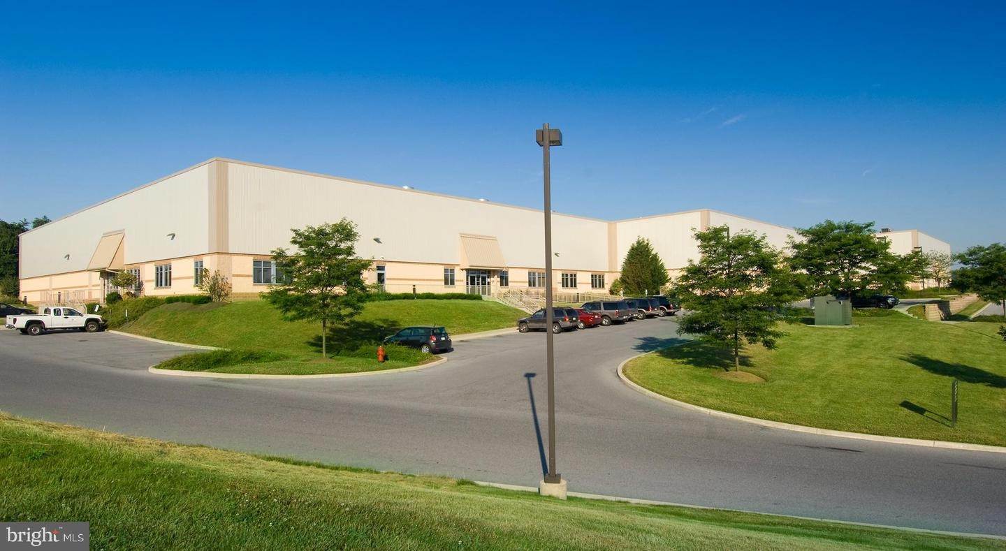 Industrial at 100 CHESHIRE CT #101 Coatesville, Pennsylvania 19320 United States
