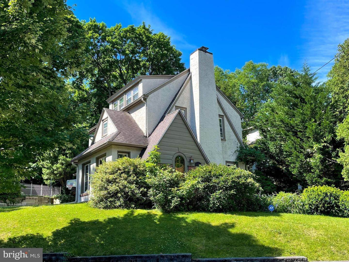 Detached House for Sale at 28 W LODGES Lane Bala Cynwyd, Pennsylvania 19004 United States