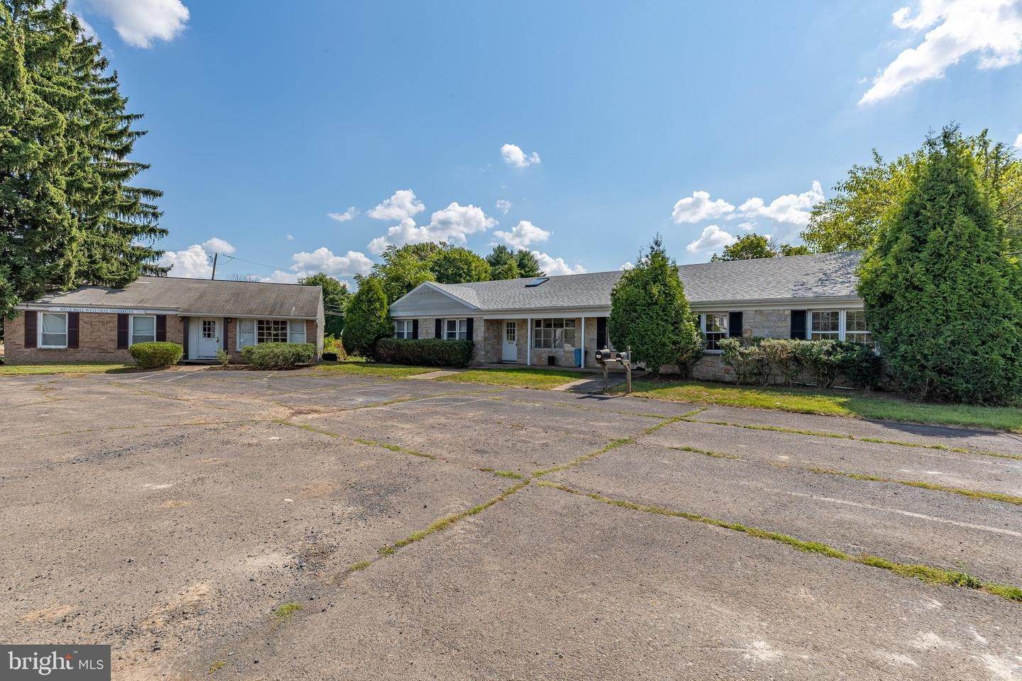 Commercial for Sale at 1200 DEKALB PIKE Blue Bell, Pennsylvania 19422 United States