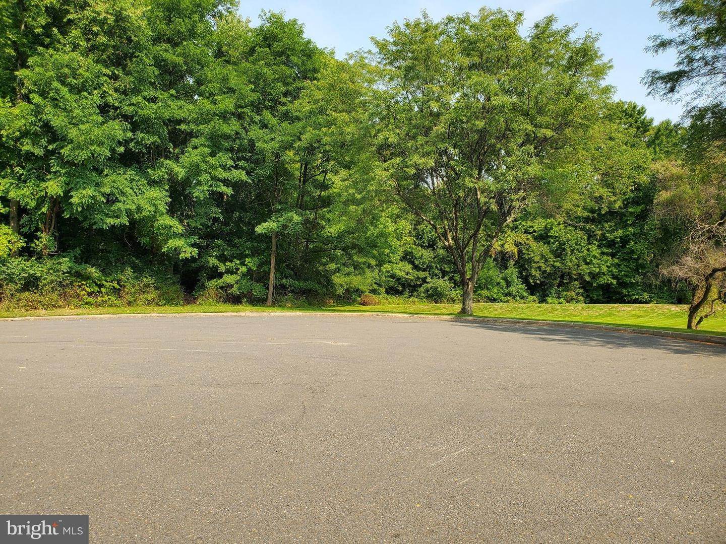 2. Land for Sale at 4 LUDLOW Drive Ewing, New Jersey 08638 United States
