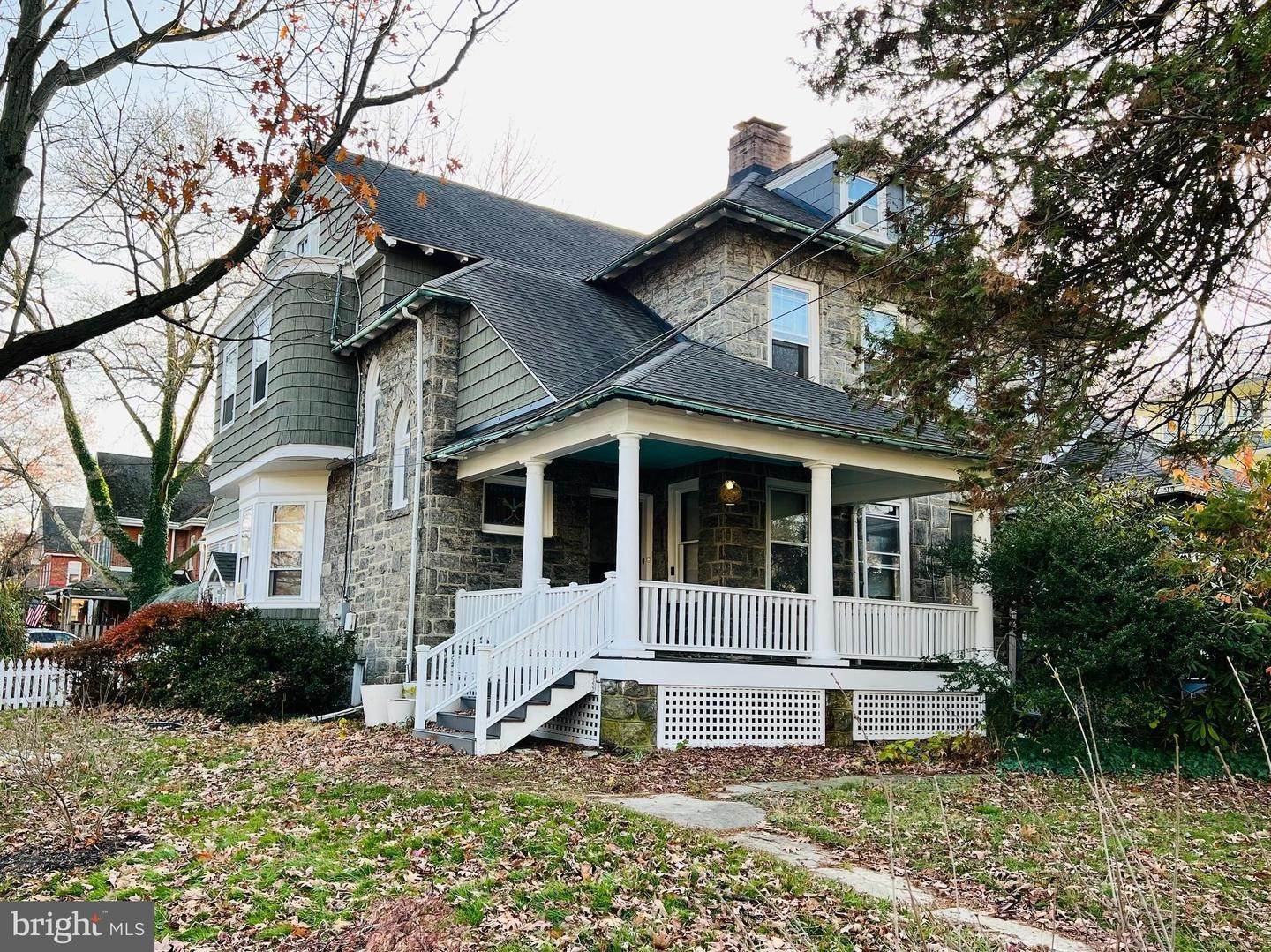 Semi-Detached House for Sale at 58 E GREENWOOD Avenue Lansdowne, Pennsylvania 19050 United States