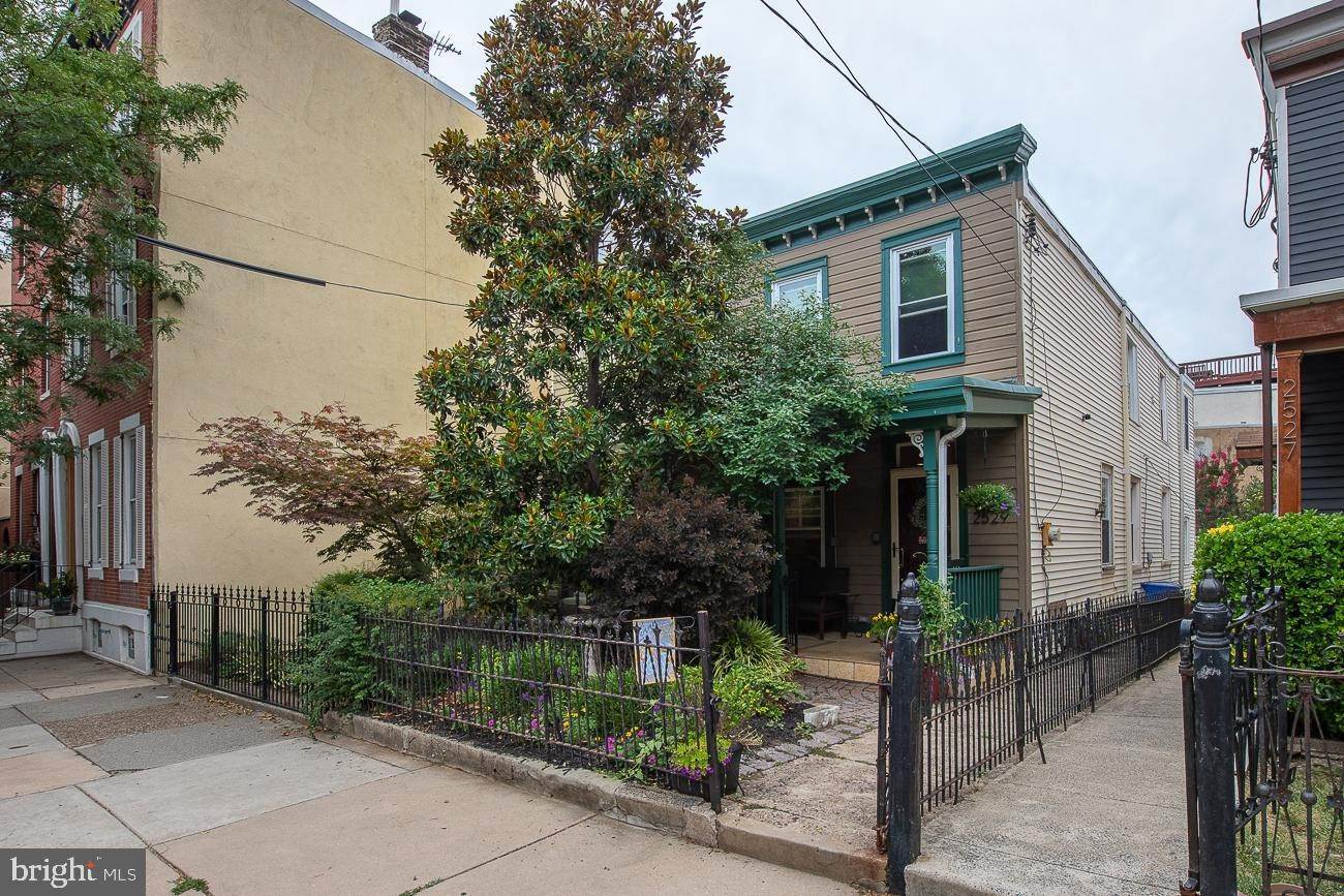Semi-Detached House for Sale at 2529 BROWN Street Philadelphia, Pennsylvania 19130 United States