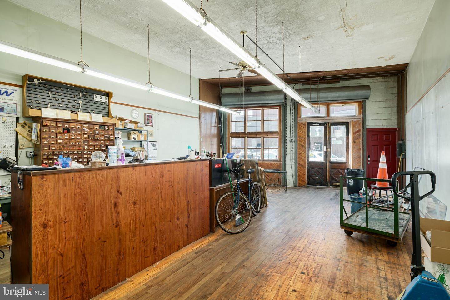 4. Commercial for Sale at 831-35 N 2ND Street Philadelphia, Pennsylvania 19123 United States