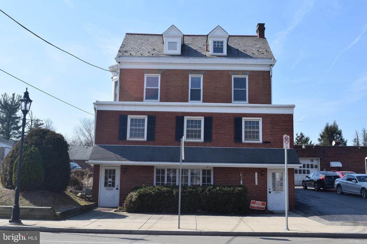 Offices for Sale at 608 HUNTINGDON PIKE Jenkintown, Pennsylvania 19046 United States