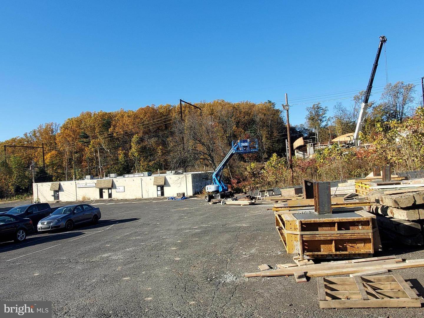 4. Industrial for Sale at 50 HULMEVILLE Avenue Penndel, Pennsylvania 19047 United States