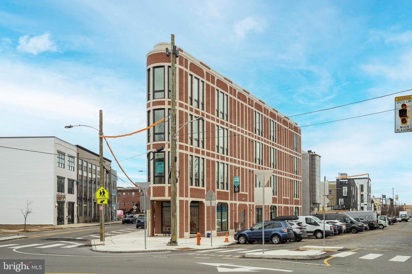 Commercial for Sale at 2401 FRANKFORD Avenue Philadelphia, Pennsylvania 19125 United States