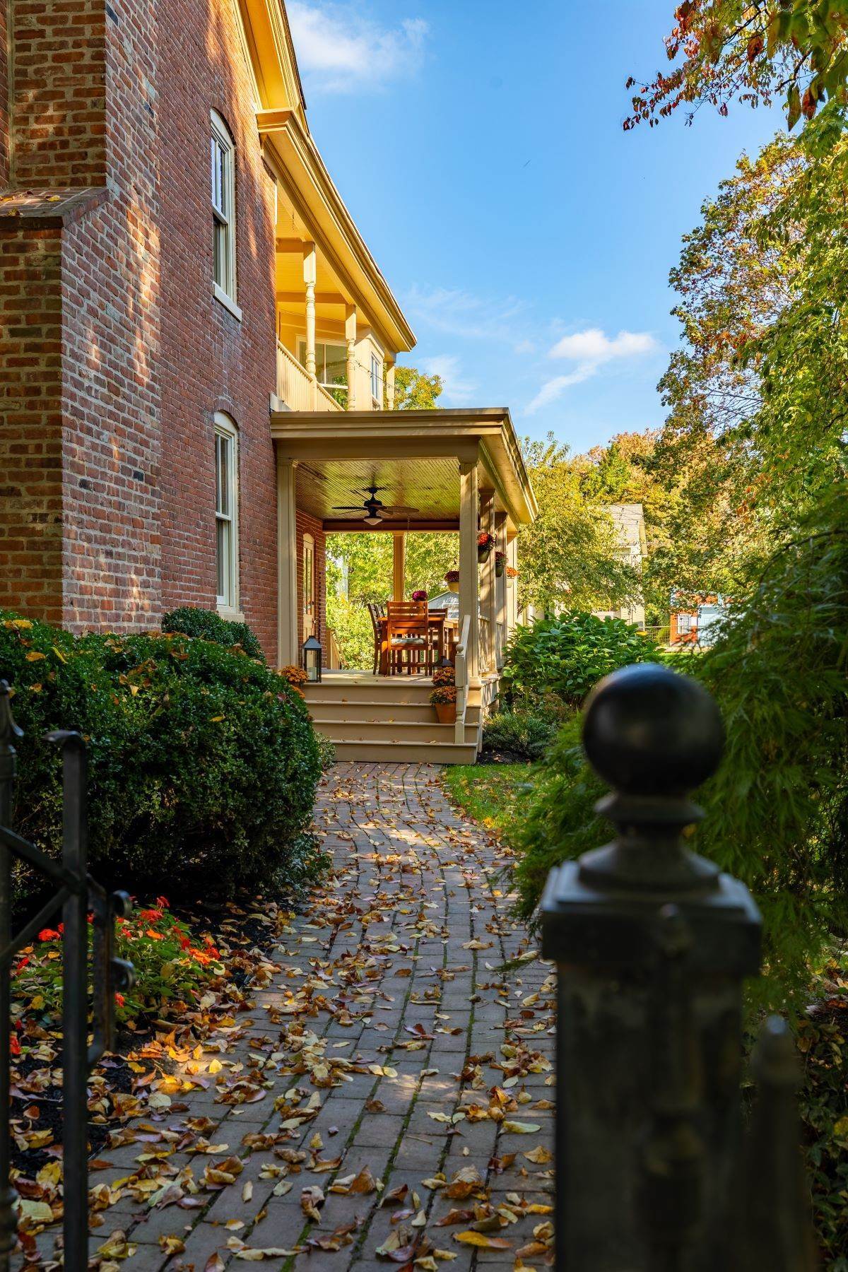 13. Single Family Homes for Sale at 50 South Union Street, Lambertville, NJ 08530 50 South Union Street Lambertville, New Jersey 08530 United States
